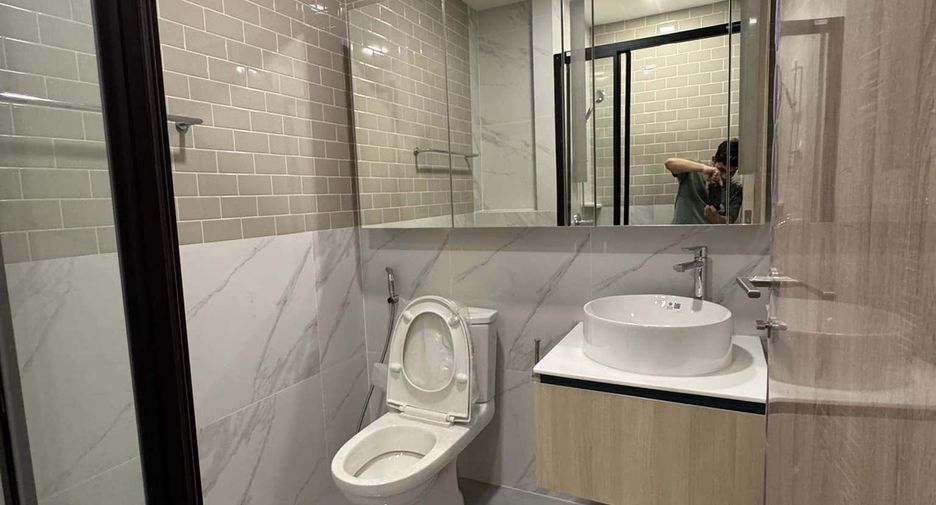 For rent 1 bed condo in Ratchathewi, Bangkok