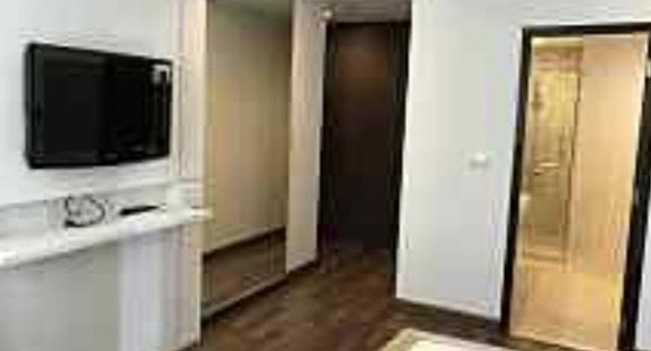 For rent 2 bedrooms condo in Pathum Wan, Bangkok