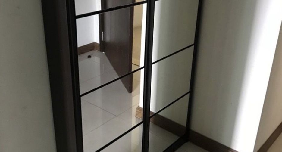 For rent 2 bedrooms condo in Pathum Wan, Bangkok