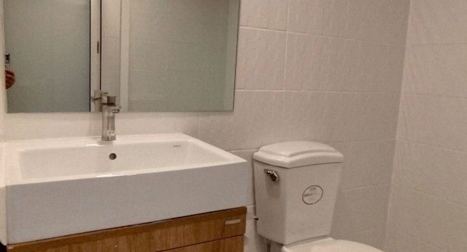 For rent 1 Beds condo in Khlong Toei, Bangkok