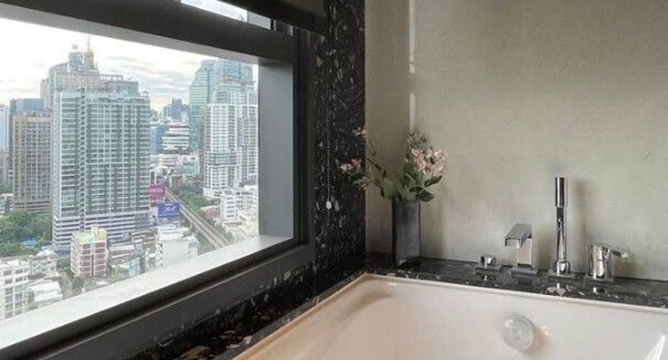 À louer 1 chambre condo à Khlong Toei, Bangkok