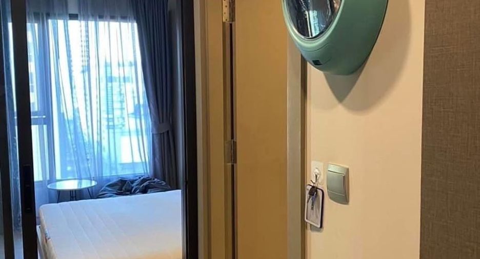 Condo en alquiler de estudio en Huai Khwang, Bangkok