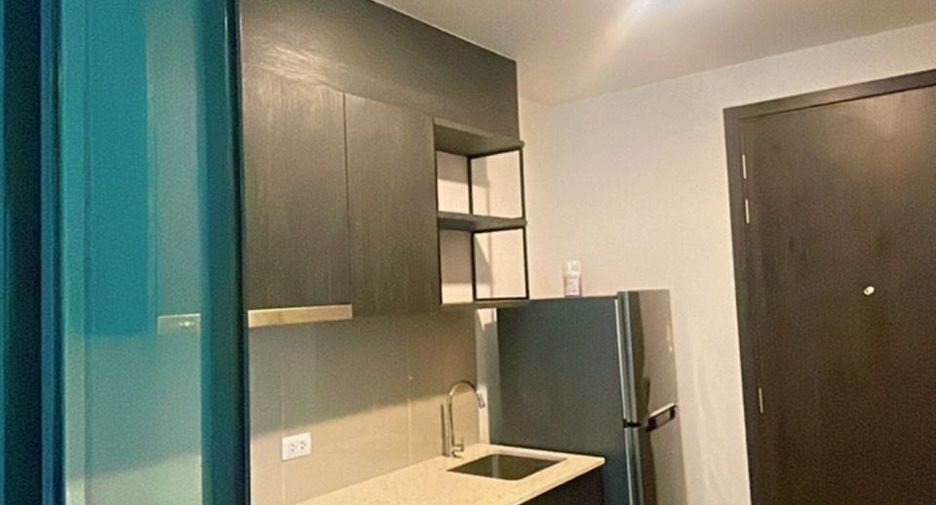 For rent 1 bed condo in Huai Khwang, Bangkok