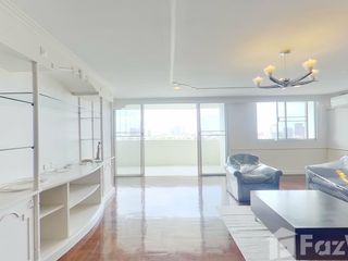 À louer 3 chambres appartement à Watthana, Bangkok
