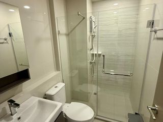 Condo en alquiler de 1 habitaciones en Phra Khanong, Bangkok