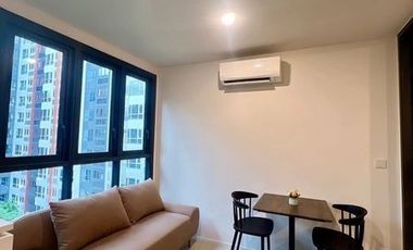 Condo en alquiler de 1 habitaciones en Huai Khwang, Bangkok