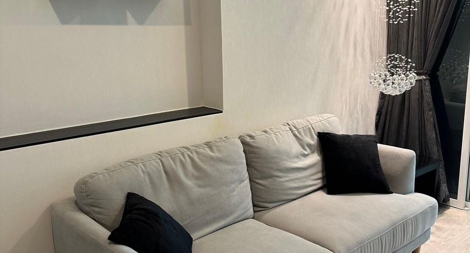 Condo en alquiler de 1 habitaciones en Khlong Toei, Bangkok