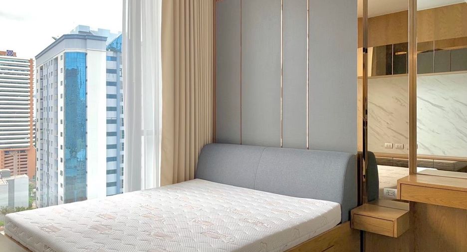 For rent 1 bed condo in Khlong Toei, Bangkok