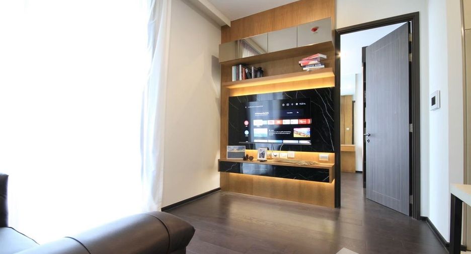 For rent 1 bed condo in Khlong Toei, Bangkok