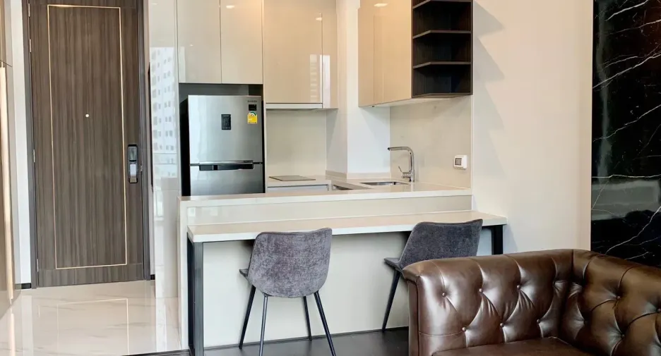 For rent 1 bed condo in Khlong Toei, Bangkok