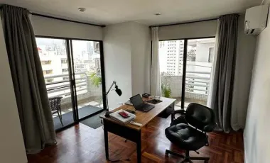 Condo en alquiler de 3 habitaciones en Watthana, Bangkok