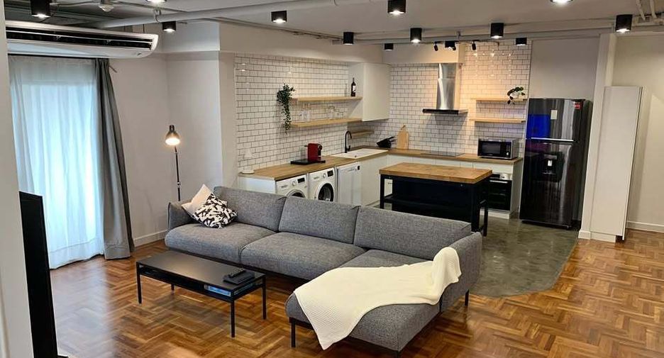 Condo en alquiler de 3 habitaciones en Watthana, Bangkok