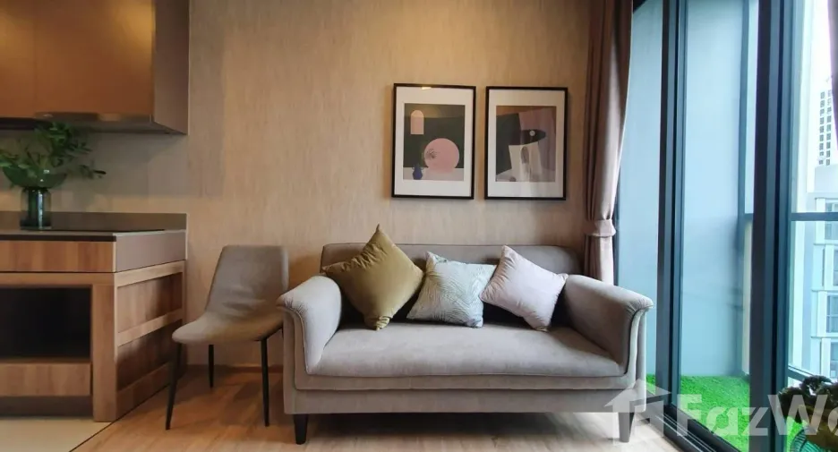 For rent 1 bed condo in Watthana, Bangkok