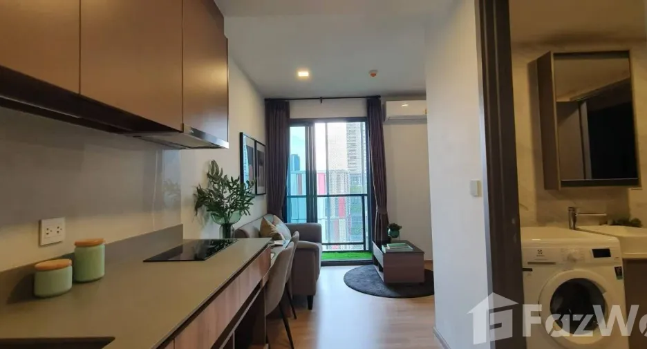 For rent 1 bed condo in Watthana, Bangkok