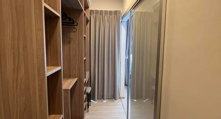 Condo en alquiler de 1 habitaciones en Phra Khanong, Bangkok