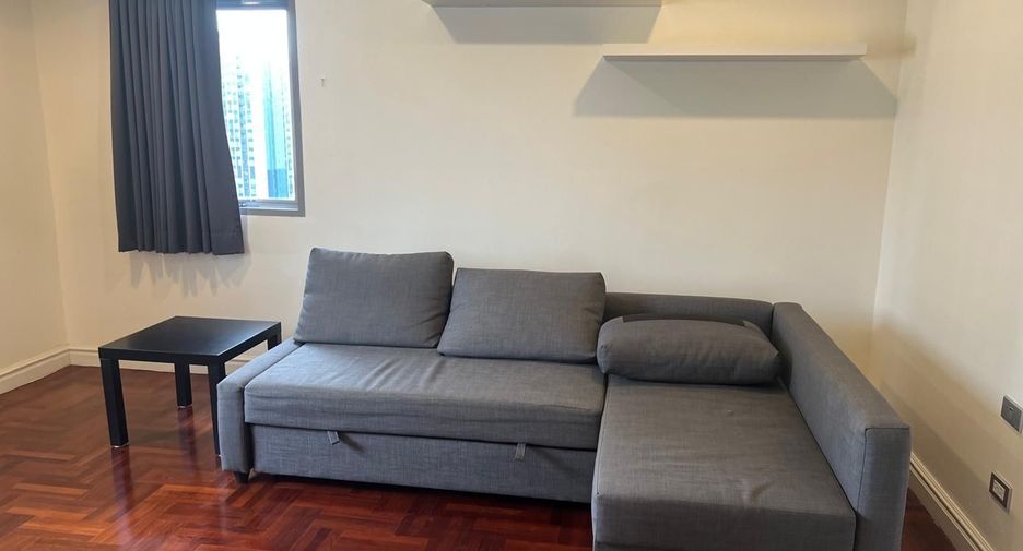 À louer 3 chambres condo à Watthana, Bangkok