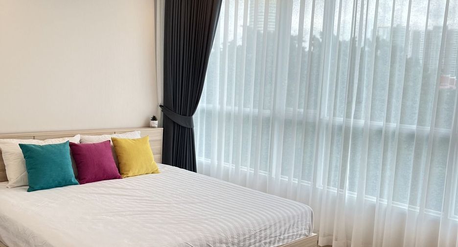 Wohnung zur Miete mit 2 Zimmer in Yan Nawa, Bangkok