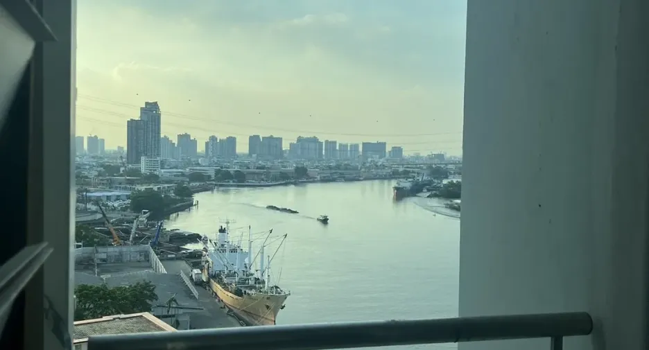 Wohnung zur Miete mit 1 Zimmer in Rat Burana, Bangkok