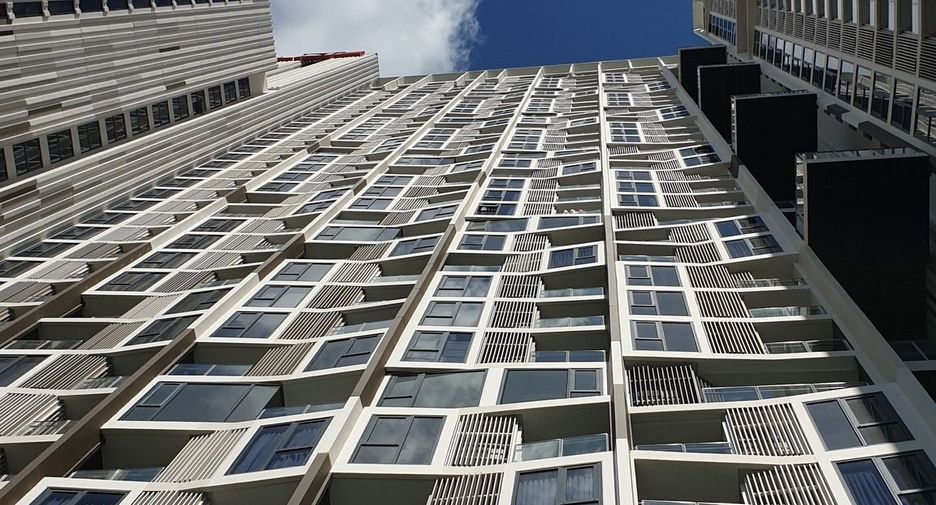 For rent 1 bed condo in Phaya Thai, Bangkok