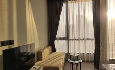 Wohnung zur Miete mit Studio in Khlong San, Bangkok