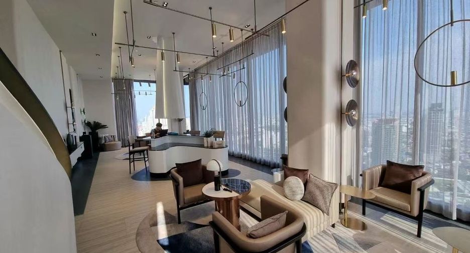 For rent studio condo in Khlong San, Bangkok