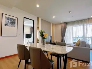 For rent 2 bedrooms condo in Pathum Wan, Bangkok