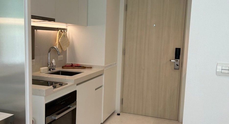 For rent スタジオ condo in Watthana, Bangkok