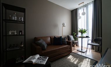 For rent 1 bed condo in Phaya Thai, Bangkok