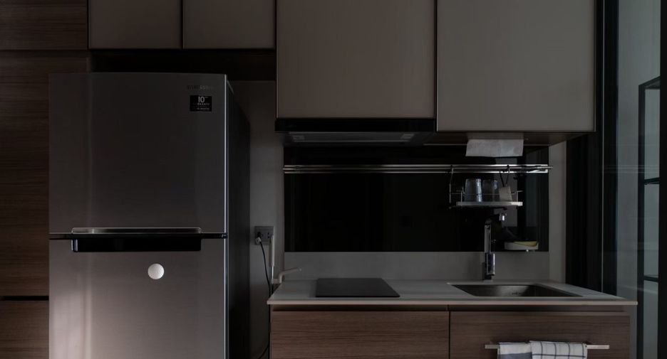 For rent 1 bed condo in Phaya Thai, Bangkok