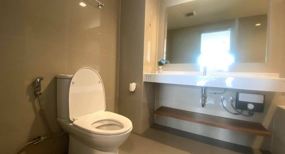 Wohnung zur Miete mit 2 Zimmer in Phra Khanong, Bangkok