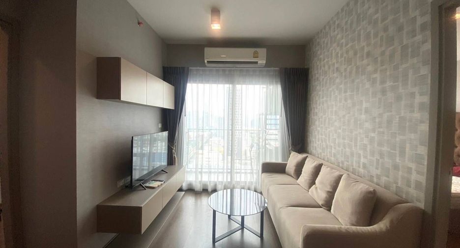 Wohnung zur Miete mit 2 Zimmer in Phra Khanong, Bangkok