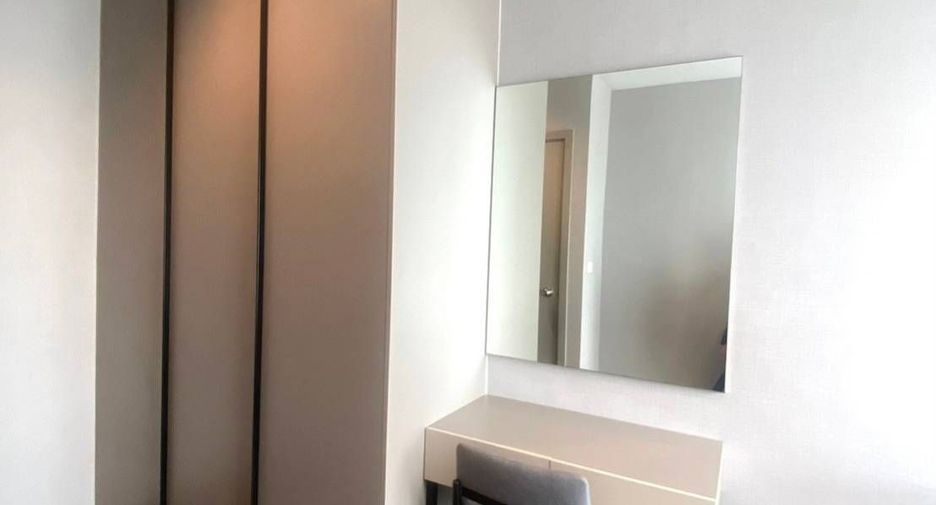 Wohnung zur Miete mit 2 Zimmer in Phra Khanong, Bangkok