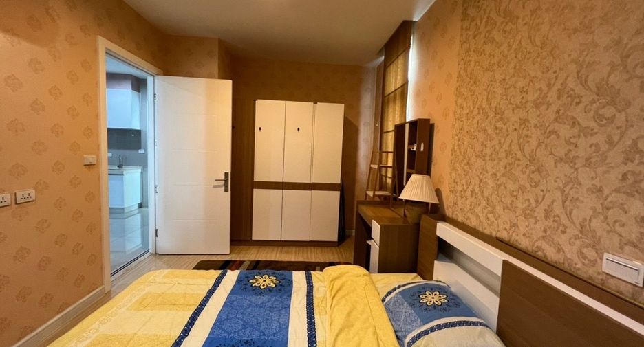 Wohnung zur Miete mit 1 Zimmer in Huai Khwang, Bangkok