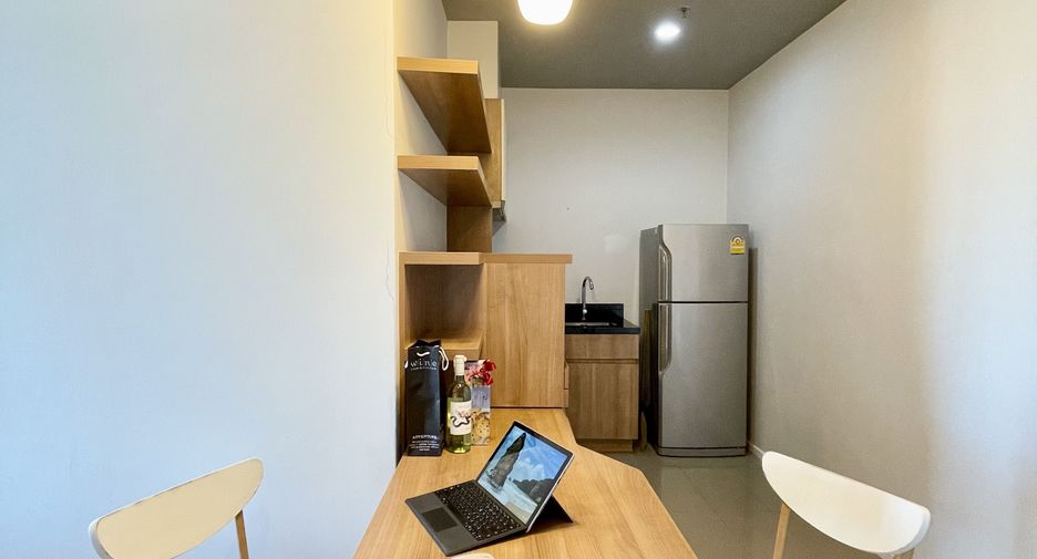 Wohnung zur Miete mit 1 Zimmer in Watthana, Bangkok