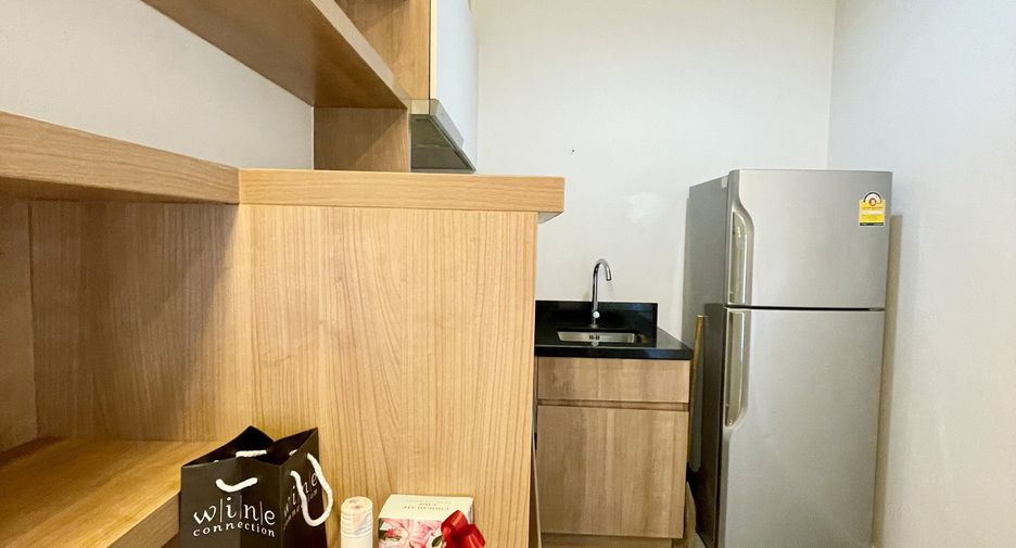 Wohnung zur Miete mit 1 Zimmer in Watthana, Bangkok
