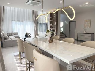 Casa en alquiler de 4 habitaciones en Bang Phli, Samut Prakan