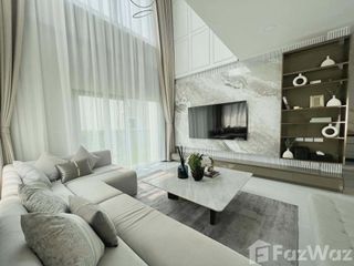 Casa en alquiler de 4 habitaciones en Bang Phli, Samut Prakan