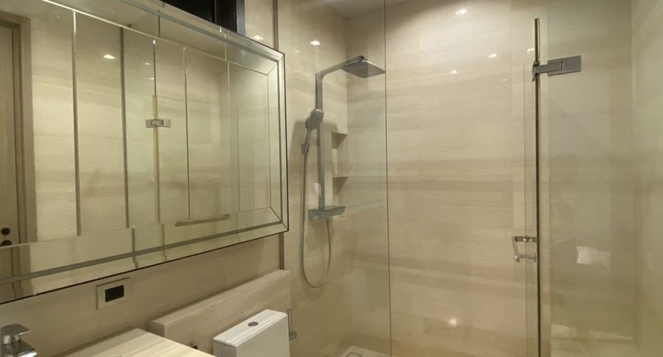 Condo en alquiler de 1 habitaciones en Khlong Toei, Bangkok