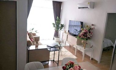 Condo en alquiler de 2 habitaciones en Bang Na, Bangkok