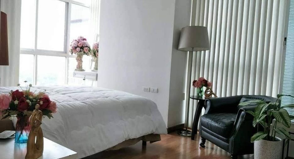 For rent 2 ベッドルーム condo in Bang Na, Bangkok