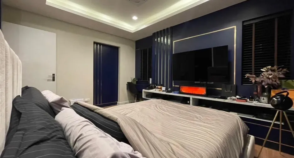 For rent 4 bedrooms house in Saphan Sung, Bangkok