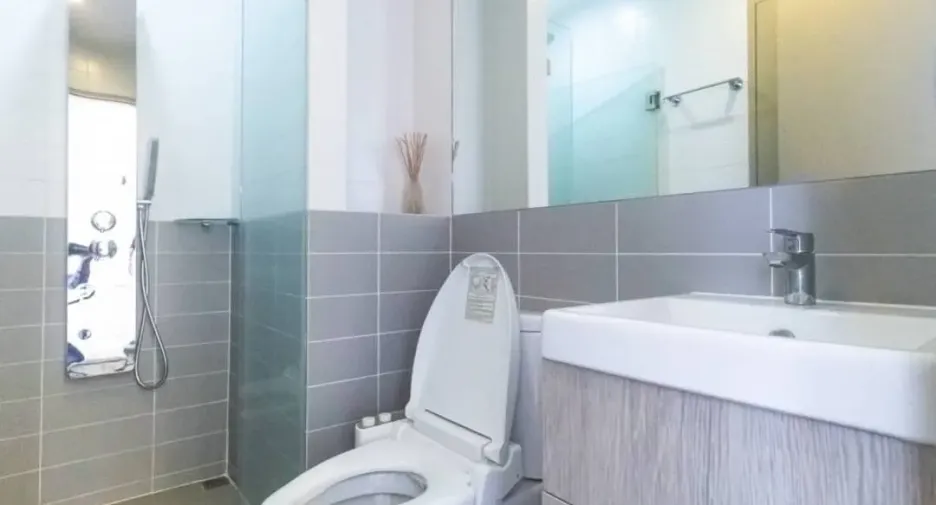 Wohnung zur Miete mit 1 Zimmer in Phra Khanong, Bangkok