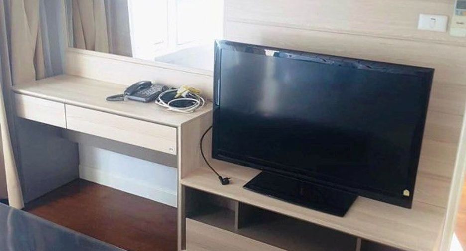 For rent 1 bed condo in Khlong Toei, Bangkok