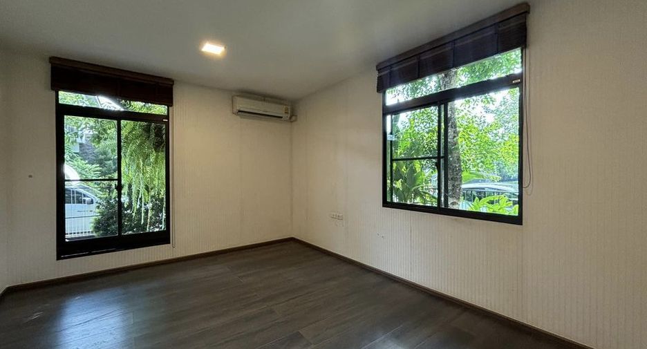 Аренда 4 спальни дом в Bang Phli, Самутпракан
