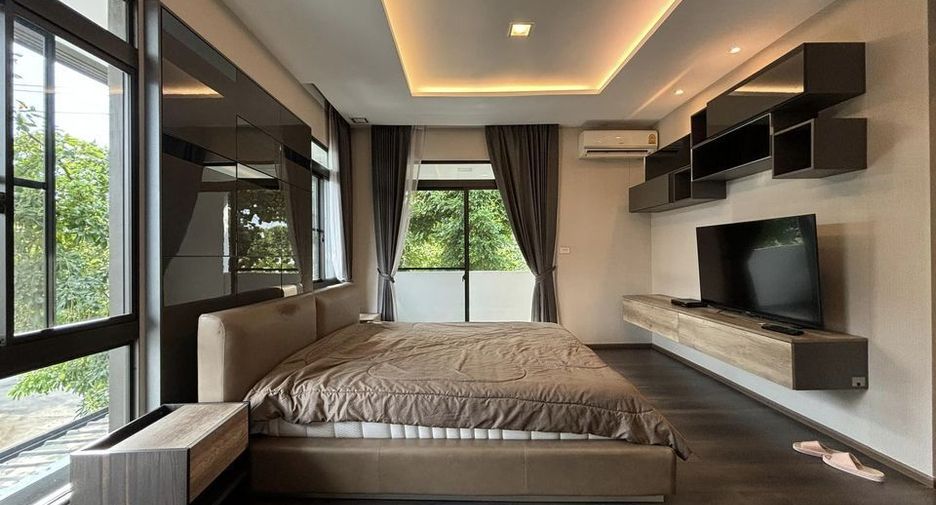 Аренда 4 спальни дом в Bang Phli, Самутпракан