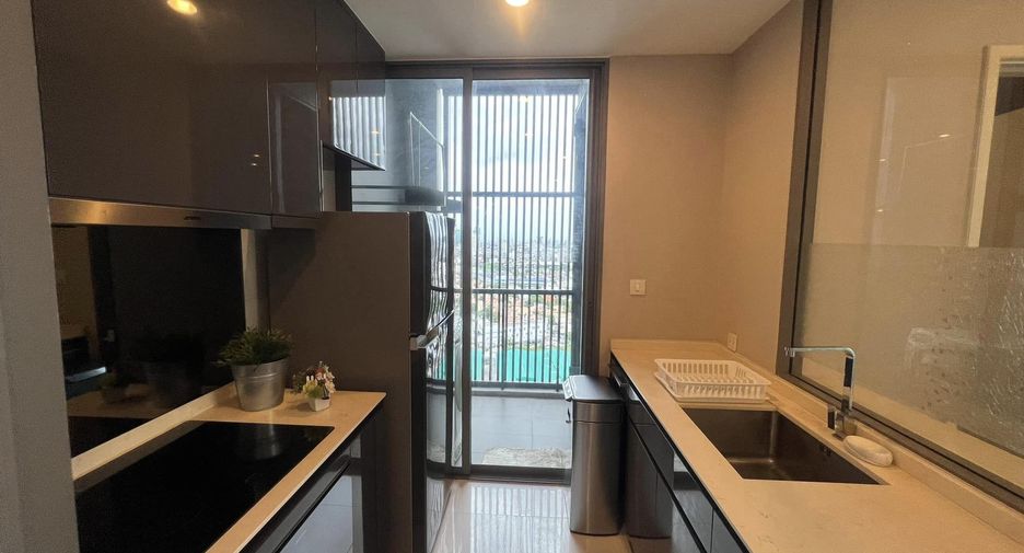 Wohnung zur Miete mit 2 Zimmer in Khlong Toei, Bangkok