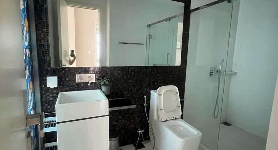 Wohnung zur Miete mit 2 Zimmer in Khlong Toei, Bangkok