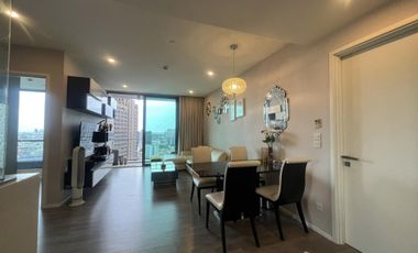 Condo en alquiler de 2 habitaciones en Khlong Toei, Bangkok