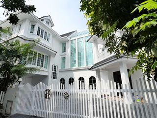 Аренда 4 спальни дом в Mueang Samut Prakan, Самутпракан