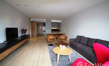 For rent 2 bedrooms apartment in Watthana, Bangkok